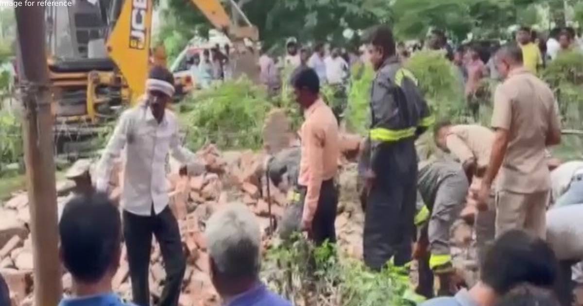 4 dead, 9 rescued as Noida housing society's wall collapses; CM Yogi condoles deaths